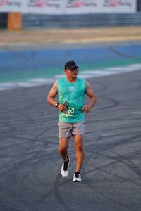 BIB: 0464
                            <button type="button" onclick="openModal(10516225)" class="btn btn-primary btn-sm float-right btn-popup" data-toggle="modal" data-target=".modal-high-quality">
                        <i class="fas fa-shopping-cart"></i> Add to Cart
                    </button>
                                            <button type="button" onclick="isThisMe(10516225, true)" class="btn btn-success btn-sm float-right btn-popup btn-isme hidden" data-toggle="tooltip" data-placement="bottom" title="นี่คือรูปของคุณใช่ไหม คลิกที่นี่เพื่อเอาเข้าอัลบั้ม">
                        <i class="fas fa-plus"></i> Add to album
                    </button>
                    <button type="button" onclick="isThisMe(10516225, false)" class="btn btn-warning btn-sm float-right btn-popup btn-isnotme hidden">
                        <i class="fas fa-ban"></i> Remove from album
                    </button>